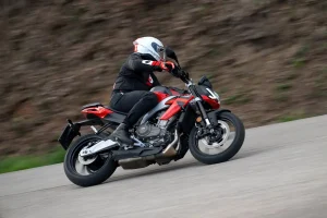 Aprilia e Moto Guzzi: Italian Demo Ride Tour parte da Roma!