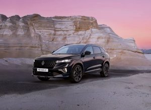 Renault Austral E-Tech: la gamma esclusiva per l’Italia che ridefinisce la mobilità.