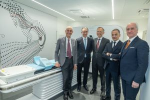 Ferrari apre un centro diagnostico al servizio del personale e della comunità locale.