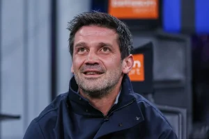 Milan-Inter: Chivu sottolinea la rivalità, Allegri è un campione di vittorie.