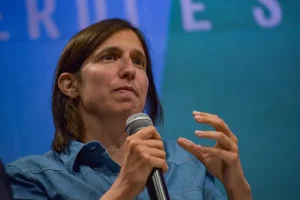 Iran, Schlein: “L’Italia deve chiedere un cessate il fuoco immediato e decisivo.”