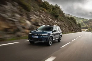Dacia Bigster: tecnologia avanzata, comfort superiore e sicurezza per ogni viaggio quotidiano.