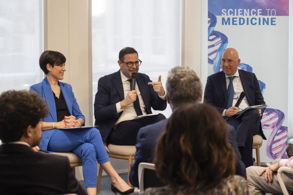 Regeneron cresce in Italia con l’apertura della nuova sede a Milano.