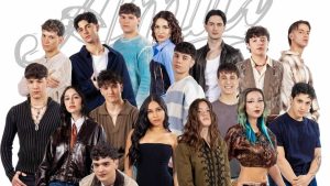 Amici 25: scopri i 17 allievi del Serale e le loro storie sorprendenti.