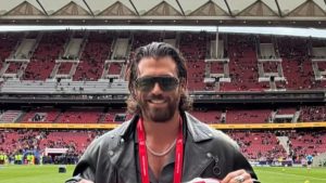 Can Yaman a Roma: una splendida amicizia con Giovanni Nasta nei momenti speciali!