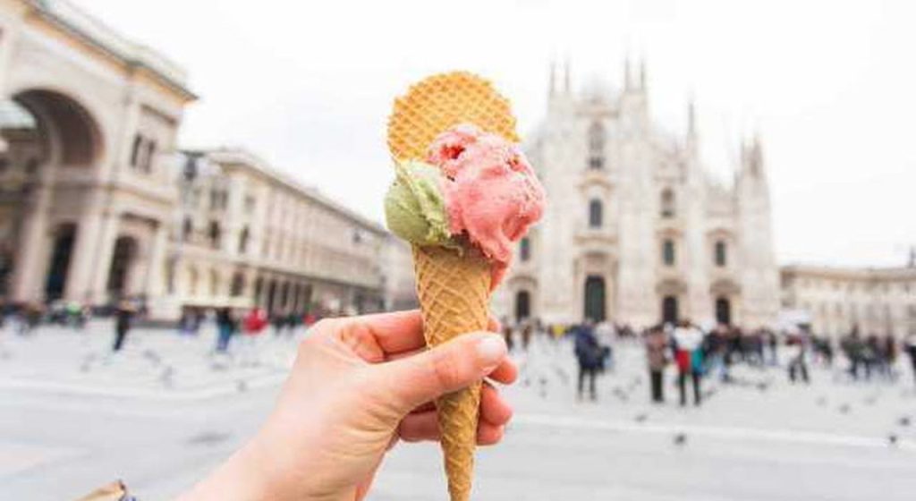Milano celebra la festa europea il 24 marzo, anticipandola in aprile con festeggiamenti unici.