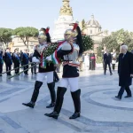 Mattarella: “Custodire i valori di libertà, giustizia e pace per il 165° dell’Unità d’Italia”