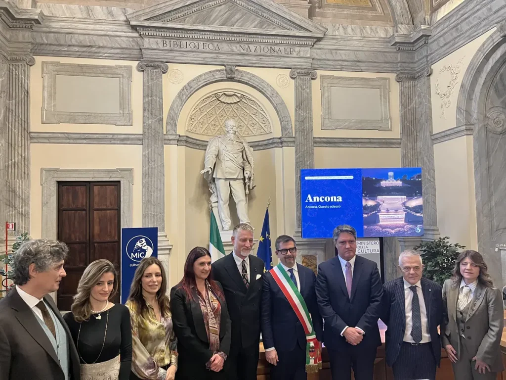 Ancona: Capitale Italiana della Cultura 2028, un riconoscimento che celebra la sua ricca storia.