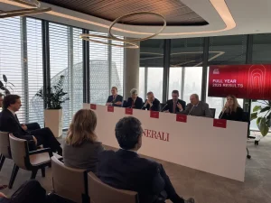 Generali chiude il 2025 con utili record a 4,3 miliardi, Donnet soddisfatto