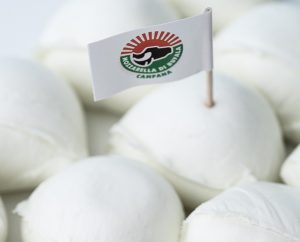 Unione di Sapori: Mozzarella di Bufala Campana Dop e Prosciutto Jabugo a Barcellona