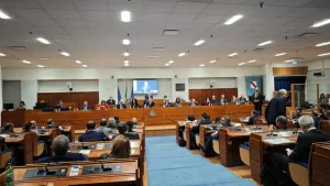 Trapianto di un bimbo a Napoli: il Consiglio Regionale Campania affronta la difficile situazione.