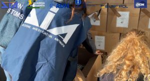 Contrabbando di tabacchi a Genova: operazione “Borotalco” porta a numerosi arresti.