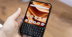 Scopri il tuo nuovo dispositivo: esperienza mobile senza telefono in tasca.