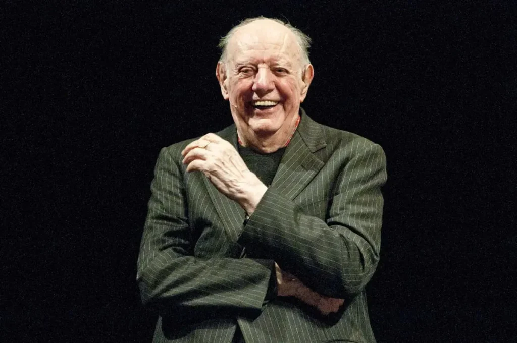 Dario Fo, 100 anni fa: al Sistina una serata omaggio ricca di iniziative