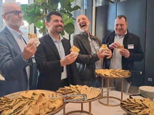 Ecco il titolo ottimizzato: “L’Erbazzone Reggiano ottiene il prestigioso marchio Igp: una nuova era per il piatto tradizionale.”