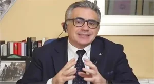 Covid: Pregliasco sostiene obbligo vaccino e Green pass, basati sulle migliori evidenze scientifiche.