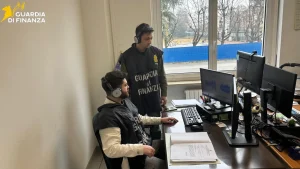 Frodi PNRR e UE: sequestri di oltre 1,9 milioni in Italia, dodici indagati.