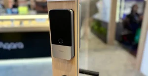 Sconto speciale sulla serratura smart Aqara compatibile con Home Key durante il Big Spring Sale.