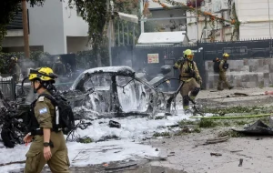 Teheran colpisce Tel Aviv, due morti. Raid israeliani in Libano: sei vittime. Attacco droni a Baghdad.