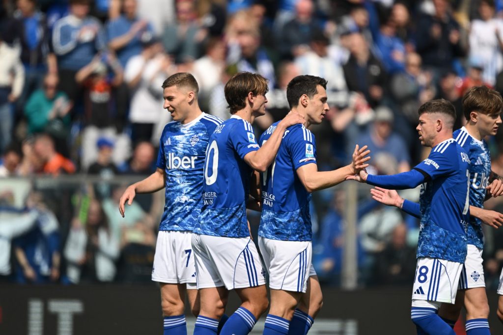 Como travolge il Pisa 5-0 e consolida il quarto posto in classifica.