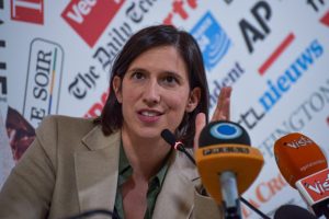 Schlein: “Siamo pronti per ogni sfida, anche le elezioni anticipate”