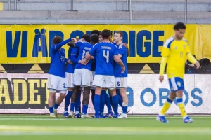 Italia U21 trionfa 4-0 contro la Svezia: una vittoria imperiosa e convincente!