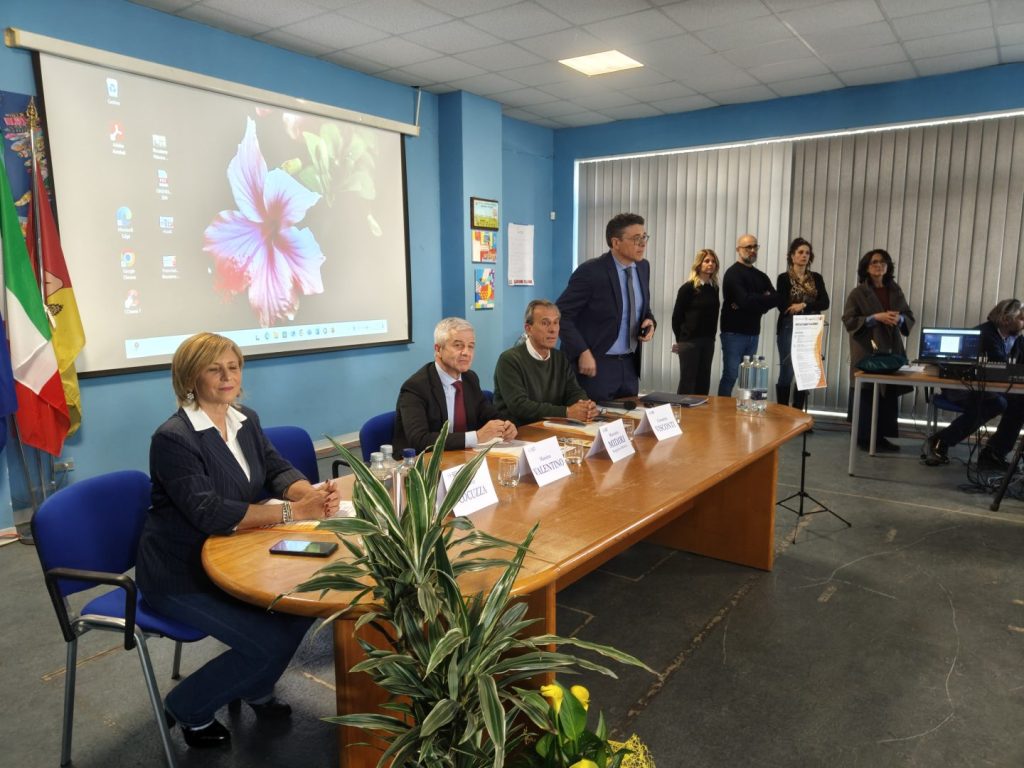 “Unipa lancia ‘Ricuciamo Palermo’: un progetto per unire centro e periferia”.