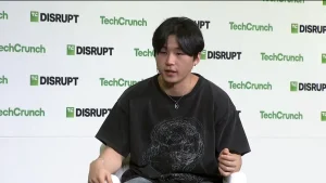 Il CEO di Cluely, Roy Lee, ammette di aver mentito sui ricavi dell’anno scorso.