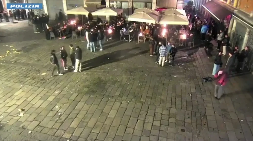 Giovane 22enne aggredito a Venezia: fermati due britannici in un tentato omicidio.