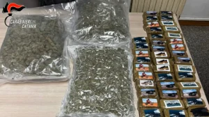 Scoperto inseguimento sulla Statale 417: un 36enne arrestato con 7,5 kg di droga.