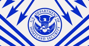 La chiusura del governo colpisce gli aeroporti, ma ICE rimane operativo.