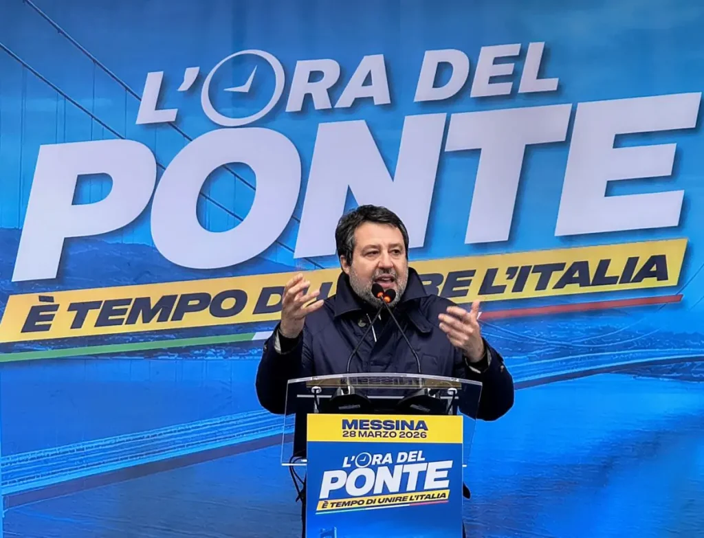 Salvini: “Ponte sullo Stretto, opera strategica contro la mafia” – Guarda il video