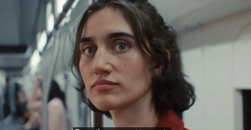 Le nuove pubblicità del Pixel 10 di Google mi hanno lasciato perplesso: cosa vogliono vendere?