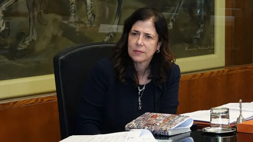 Regione supera obiettivo PNRR: 106 milioni per assistenza domiciliare, Todde celebra risultato storico.