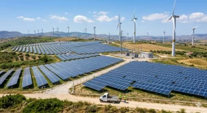 Crisi energetica e fonti alternative: come superare la dipendenza dai combustibili fossili