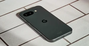 Google Pixel 10A recensione: conviene scegliere il Pixel 9A, opzione migliore.
