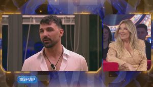 Selvaggia Lucarelli attacca Raimondo Todaro al Grande Fratello Vip 2026: la svolta sorprendente