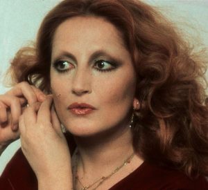 Mina compie 86 anni: leggenda senza tempo della musica italiana