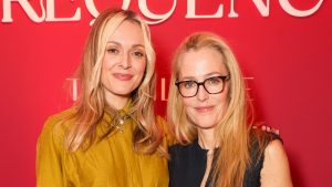 Gillian Anderson e Fearne Cotton: stili a confronto per gli eventi primaverili. Quale scegli?