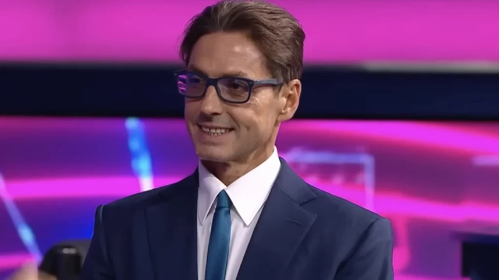 Pier Silvio parla di Corona, Signorini e Fiorello: le sue parole sorprendono tutti