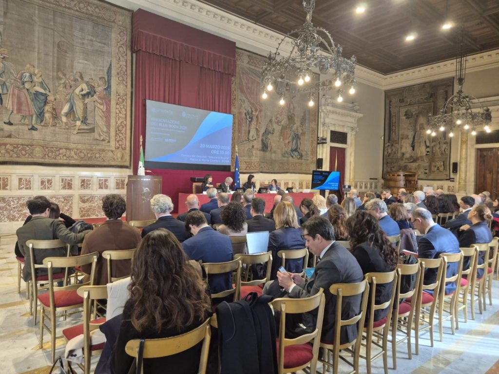 Investimenti idrici: 90 euro annui per abitante nel rapporto Utilitalia.