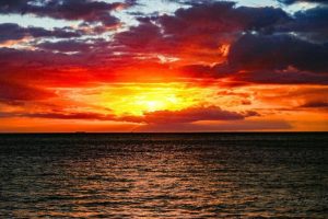 Le ondate di calore umido colpiscono le regioni tropicali a causa degli oceani più caldi.