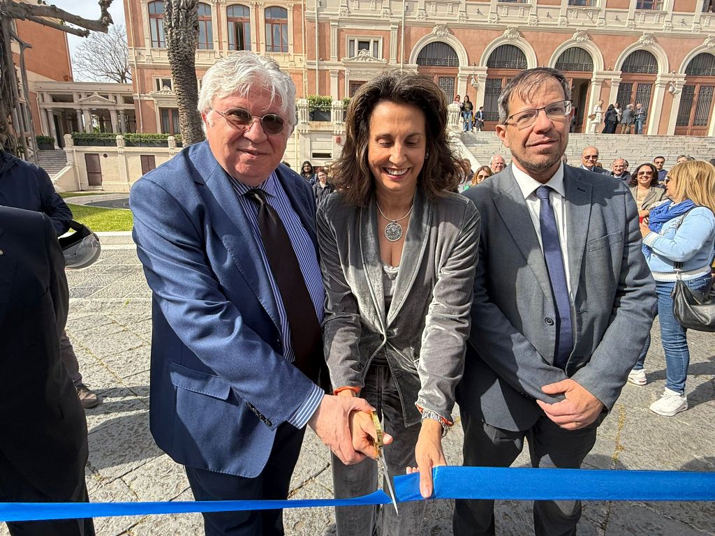 Ambulatori mobili di Asp Messina: nuove soluzioni per un accesso alle cure facilitato.