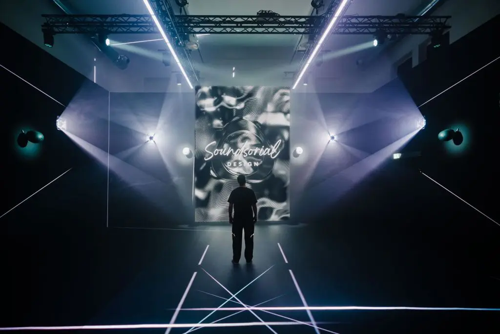 IQOS presenta Soundsorial: un’esperienza sensoriale unica alla Milano Design Week.