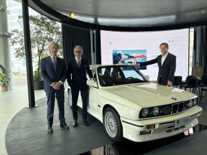 Concorso d’Eleganza a Villa d’Este: BMW celebra la sua eredità automobilistica e stile.