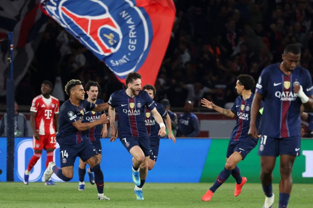 Parco dei Principi: PSG supera il Bayern 5-4 in un match spettacolare e ricco di emozioni.