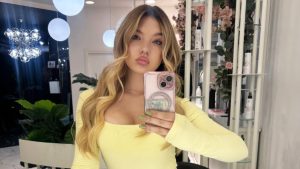 Maria Rosaria Dalmonte entra nel corpo di ballo di Super Karaoke: un nuovo inizio!