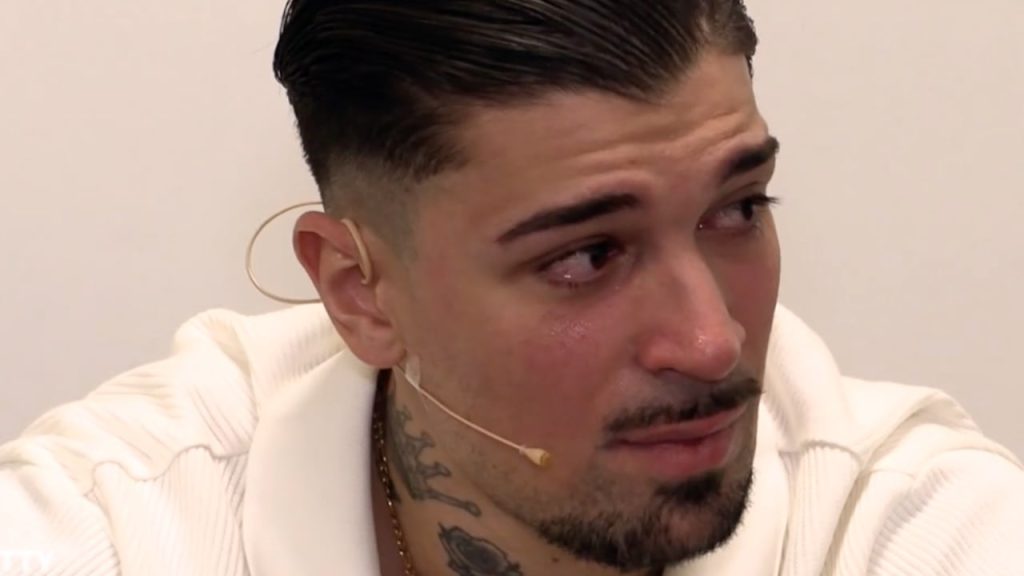 Esperienza di derisione: come affrontare le prese in giro nella vita quotidiana