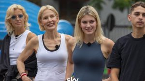 Pechino Express: Disastro delle Biondine e le teorie complottiste di Fiona May nella quarta puntata.