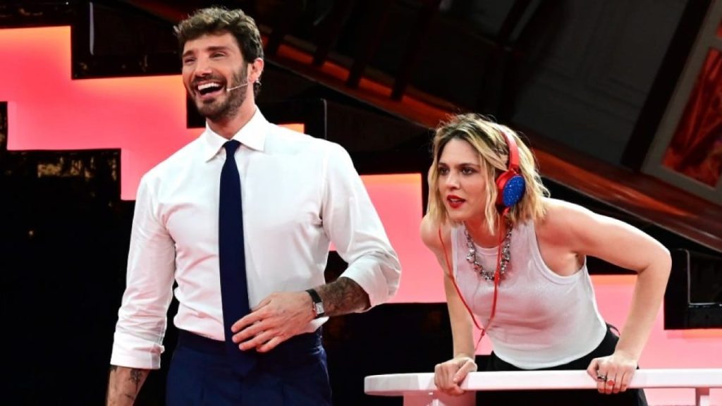 Stefano De Martino e Brenda Lodigiani: l’avvistamento in famiglia che sorprende tutti!